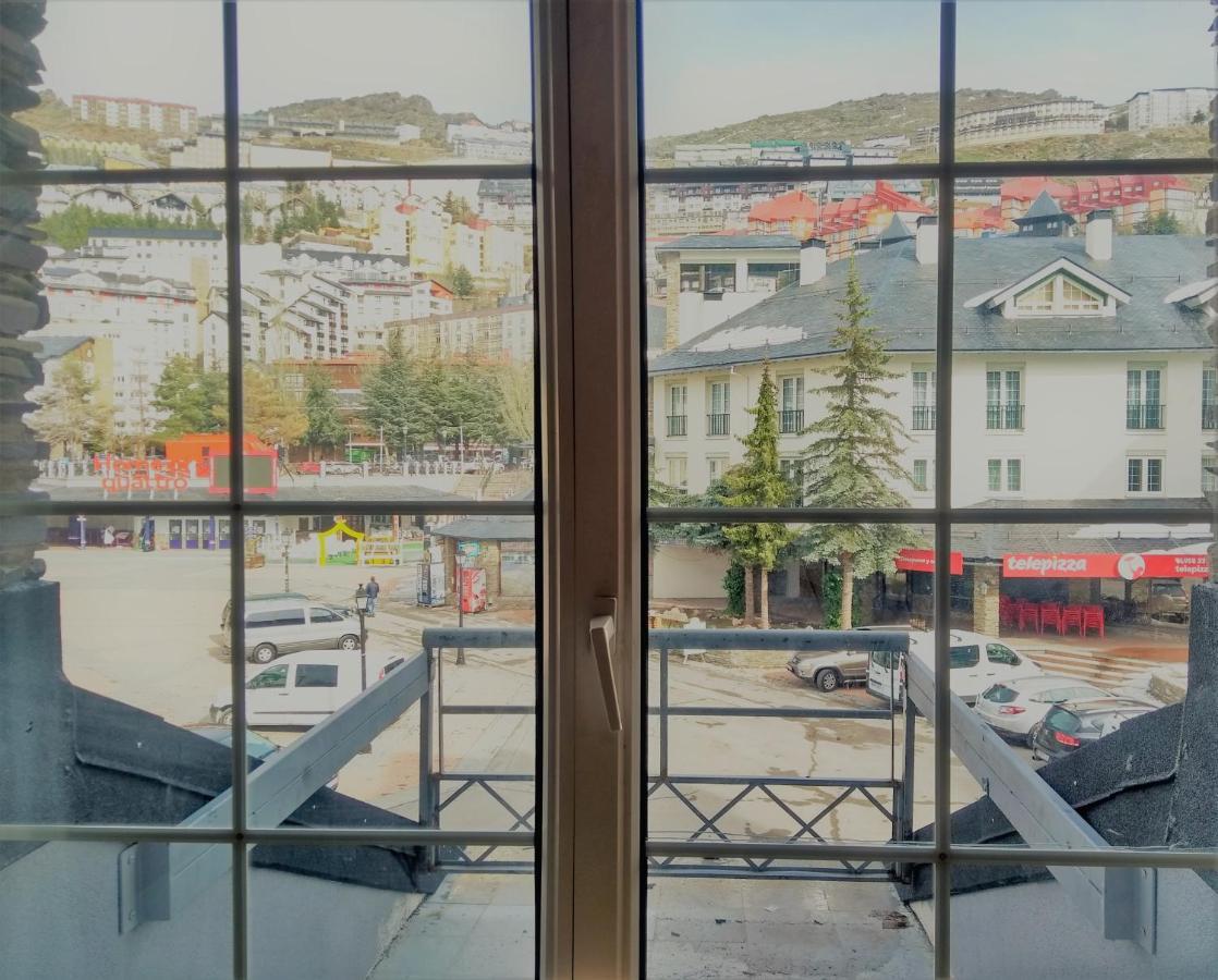 Todosierranevada Zona Baja -Plaza Principal-Junto A Los Telecabinas Sierra Nevada Zewnętrze zdjęcie